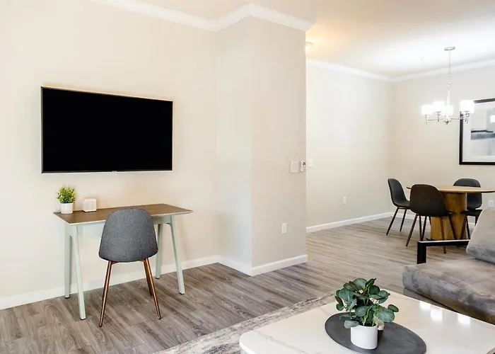 Landing Modern With Amazing Amenities